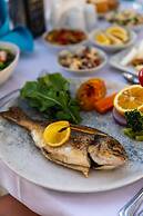 Oz Hotels İncekum Beach Resort