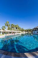 Oz Hotels İncekum Beach Resort