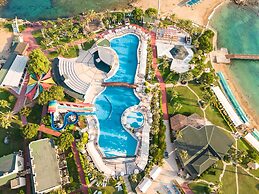 Oz Hotels İncekum Beach Resort