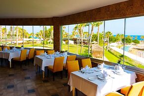 Oz Hotels İncekum Beach Resort