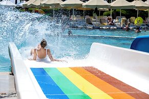 Oz Hotels İncekum Beach Resort