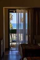Oz Hotels İncekum Beach Resort