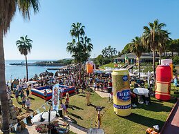 Oz Hotels İncekum Beach Resort