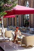 Oz Hotels İncekum Beach Resort