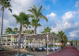 Oz Hotels İncekum Beach Resort