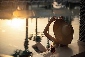 Oz Hotels İncekum Beach Resort