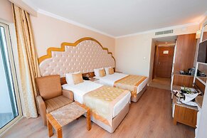 Oz Hotels Side Premium