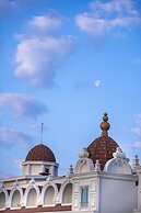 Oz Hotels Side Premium