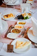 Oz Hotels Side Premium