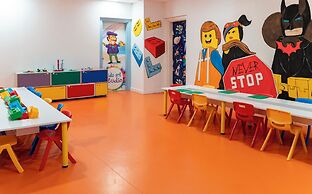 Oz Hotels Side Premium