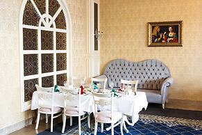 Oz Hotels Side Premium