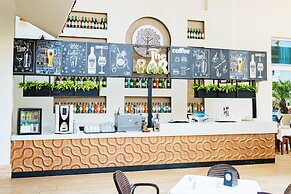 Oz Hotels Side Premium