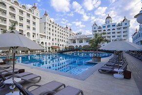 Oz Hotels Side Premium