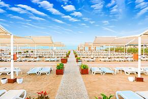 Oz Hotels Side Premium