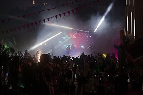 Oz Hotels Side Premium