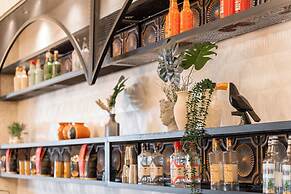 Oz Hotels Side Premium