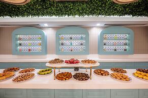 Oz Hotels Side Premium