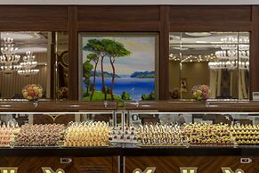 Oz Hotels Side Premium