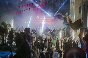 Oz Hotels Side Premium