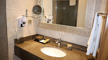 Oz Hotels Side Premium