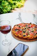 Oz Hotels Side Premium