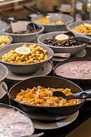 Oz Hotels Side Premium