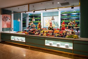 Oz Hotels Side Premium