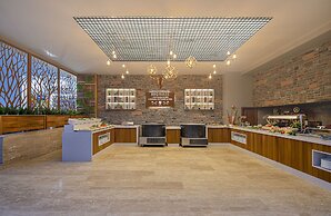 Oz Hotels Side Premium