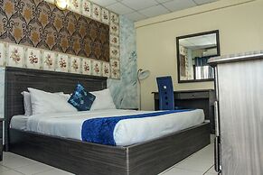 Fountain Suites