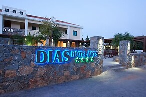 Dias Luxury Studios & Apartments