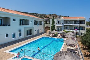 Dias Luxury Studios & Apartments