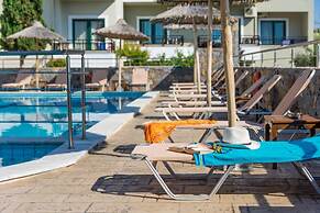 Dias Luxury Studios & Apartments