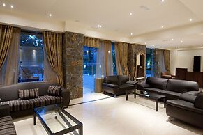 Dias Luxury Studios & Apartments