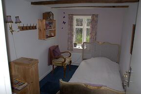 Holtegaard Bed & Breakfast