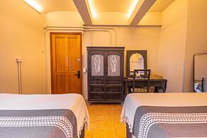 Casa de los Frailes Hotel