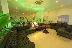 Catamaran Beach Hotel