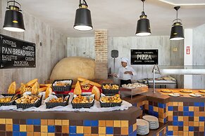 Viva V Samana by Wyndham, A Trademark Adults All Inclusive