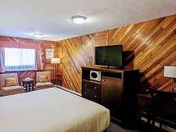 Alpine Inn & Suites