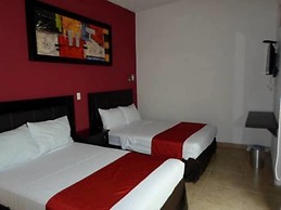 Hotel Montroi City