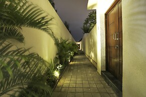 Blue Marlin Legian Villa