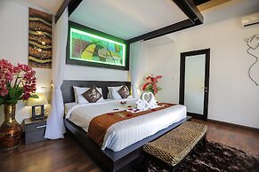 Blue Marlin Legian Villa