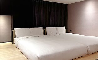 Talmud Hotel Kaohsiung LoveRiver