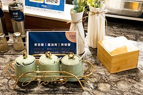 Talmud Hotel Kaohsiung LoveRiver