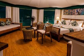 Canvas and Orchids Retreat