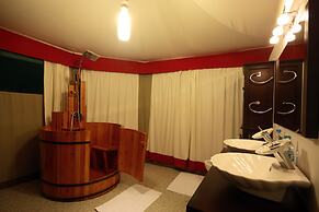 Canvas and Orchids Retreat