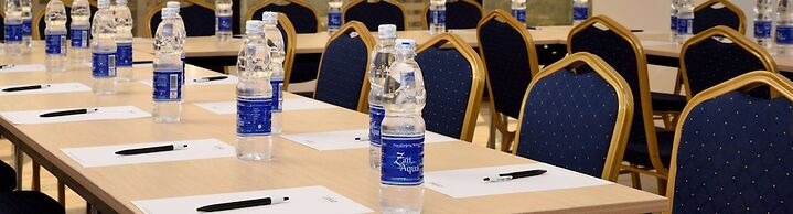 Golden Tulip Dar Es Salaam City Center Hotel