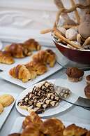 Golden Tulip Dar Es Salaam City Center Hotel