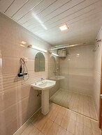 Golden Tulip Dar Es Salaam City Center Hotel