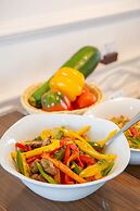 Golden Tulip Dar Es Salaam City Center Hotel