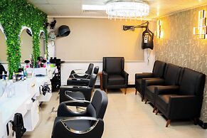 Golden Tulip Dar Es Salaam City Center Hotel